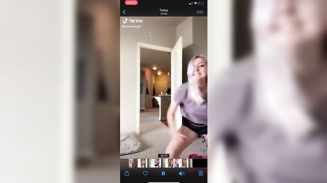 2 more TikTok tit slips, accidental nudity, flash