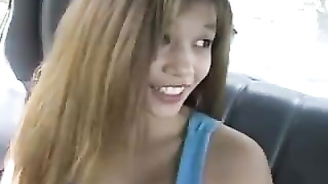 Street Girl Tricked In Backseat Blowjob