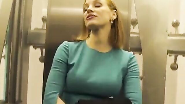 Jessica Chastain cleavage in dress