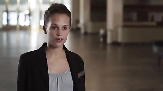 Alicia Vikander - ''Pure''