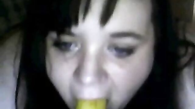 girl from US deepthroats a banana on chat roulette hot