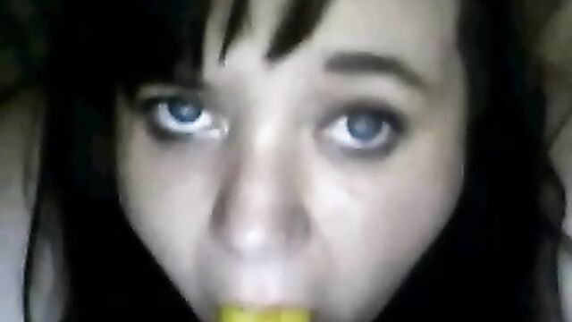 girl from US deepthroats a banana on chat roulette hot