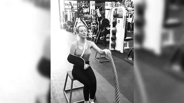 Kaley Cuoco working out with pokie nipples, arm in a sling