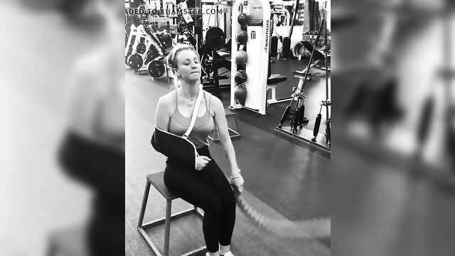 Kaley Cuoco working out with pokie nipples, arm in a sling