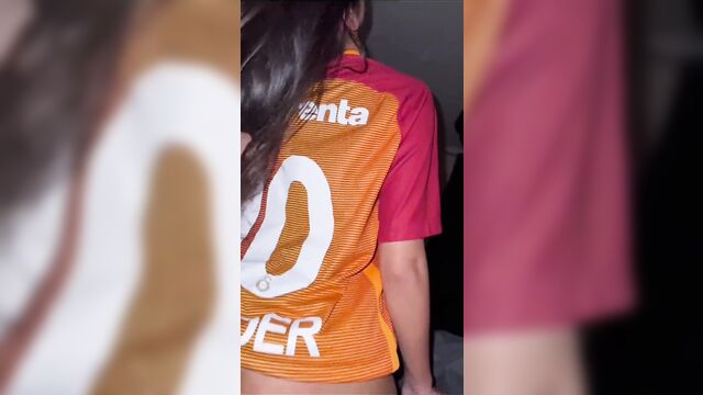 Turkish football fan loves to fuck in jersey of Galatasaray