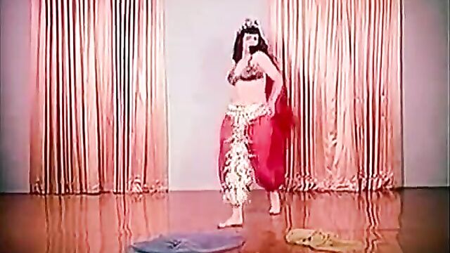 Sensitive Belly Dance of a Hot Pornstar (1950s Vintage)