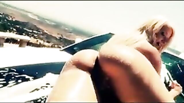 Anikka Albrite's Ass - Music Video