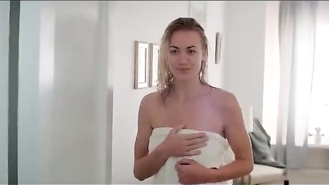 Yvonne Strahovski Nude in Manhattan Night