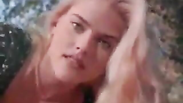 Anna Nicole Smith - Sex Scene