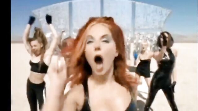 Ginger Spice Geri Halliwell boobs fap compilation