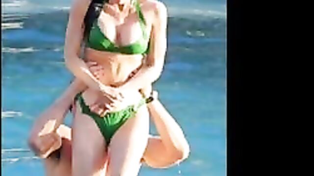 Courteney Cox green bikini