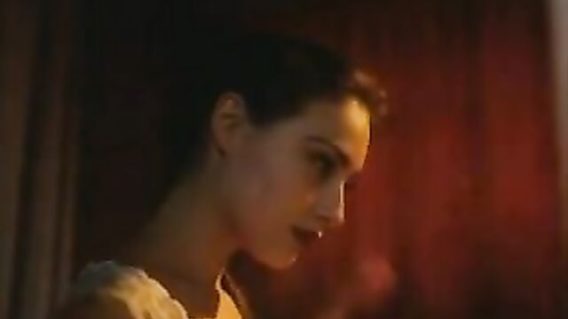 Claire Forlani