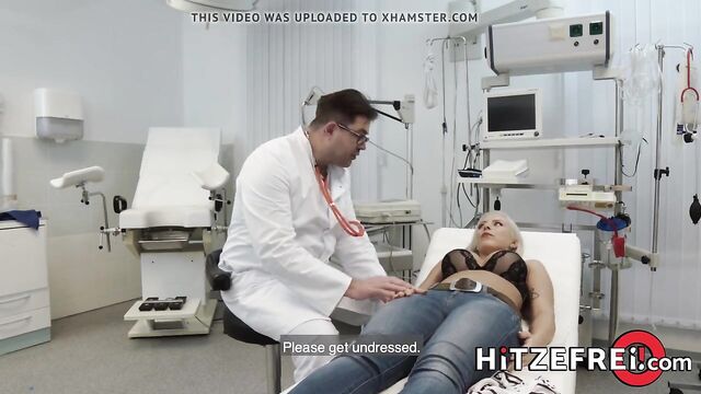 HITZEFREI Lilli Vanilli fucked by her doctors big cock