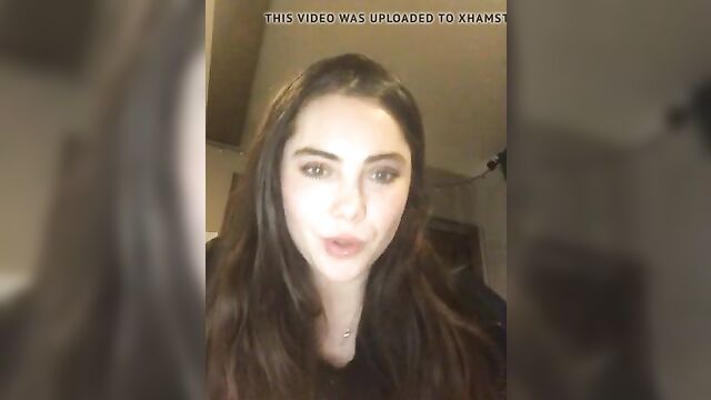 McKayla Maroney saying hello