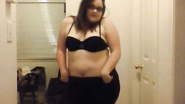 BBW ChubolateChip does striptease