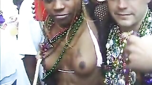 Chicks flash tits for beads at Mardi Gras