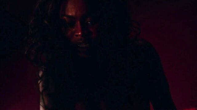 Yetide Badaki in American Gods - S01E01