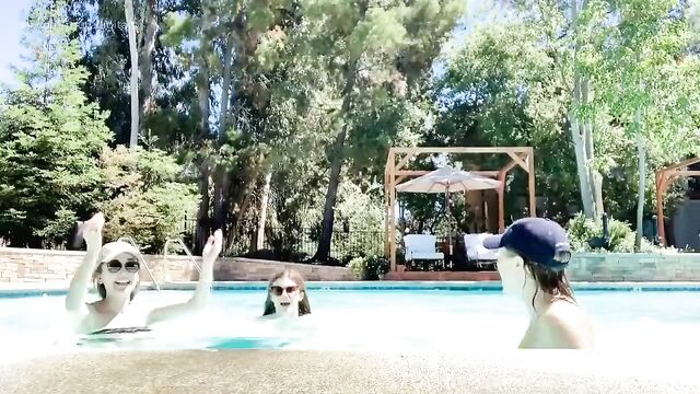 Alexandra Daddario- BIKINI TIME!- (Kate & Morgan)