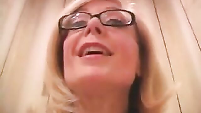 Nina Hartley pantyhose fun 2 D10