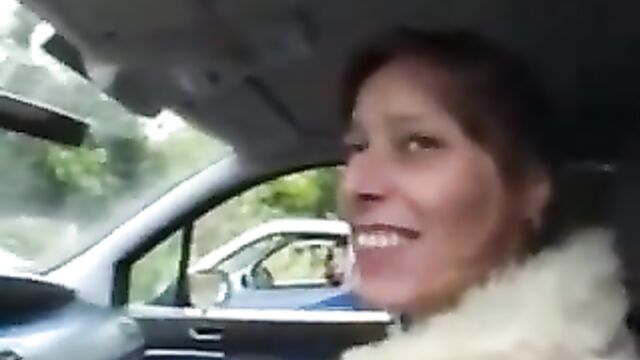 STP5 Mature Wife Has Outdoor Fun In The Car !