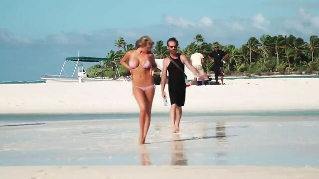 Kate Upton - Swimsuit Edition outtakes