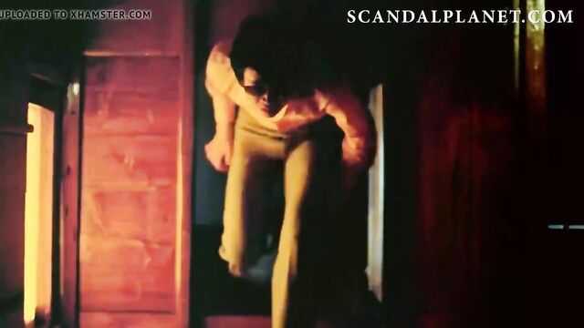 Joni Flynn Nude Scene from 'Felicity' On ScandalPlanet.Com