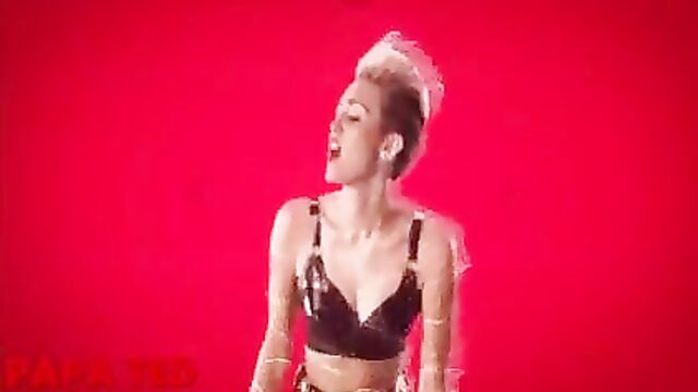 Miley Cyrus: Sexy Comp