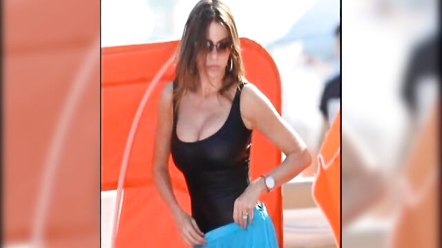 Sofia Vergara - Jerk-Off Challenge