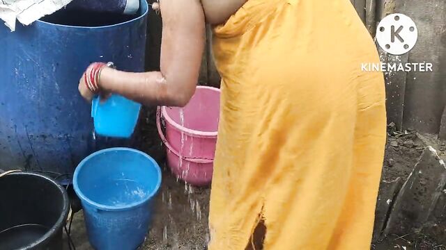 Anita yadav bathing outside with dance