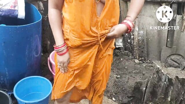 Anita yadav bathing outside with dance