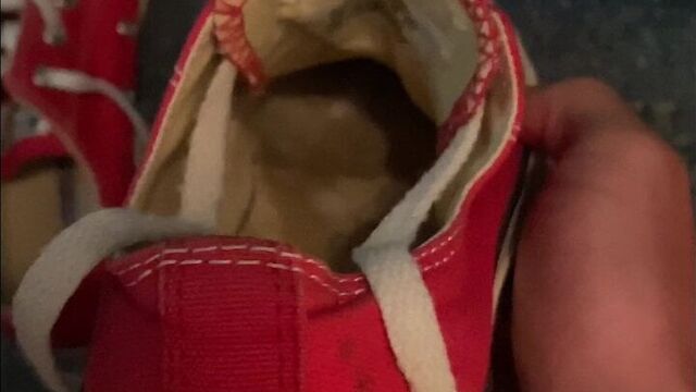 Cum inside my Sisters Red Converse Sneaker I chuckloveinsta