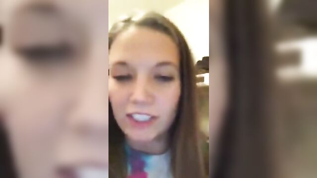 Amateurs lesbians on Periscope