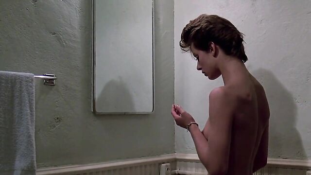 Nastassja Kinski Nude in Cat People (1982)