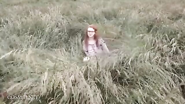 Kaycee Barnes solo in a field