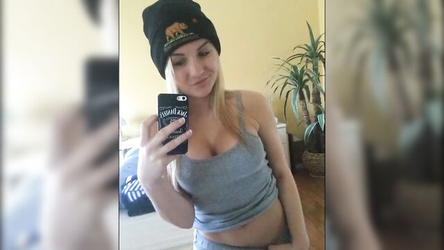 Jerkoff challenge: big titted girls take selfies