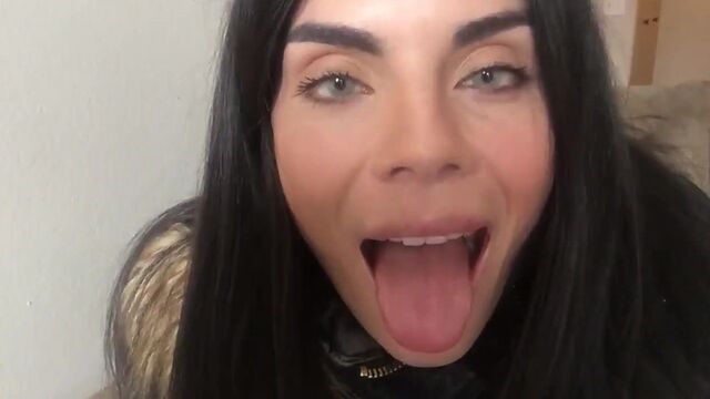 Girl tongue for cum