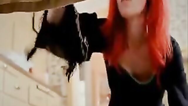 Kate Winslet Panty Flashing