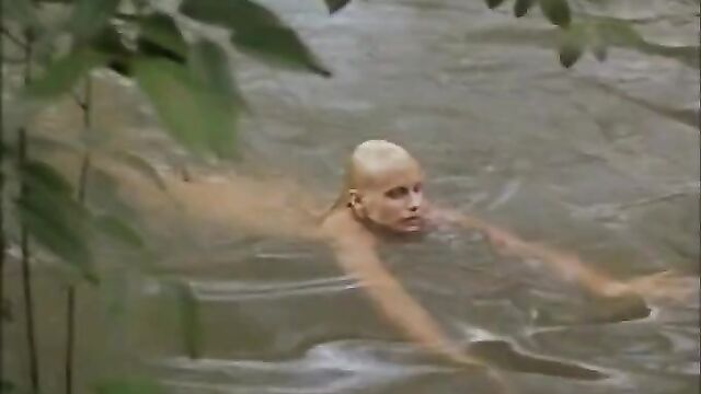 Daryl Hannah in At Play in the Fields of the Lord.avi