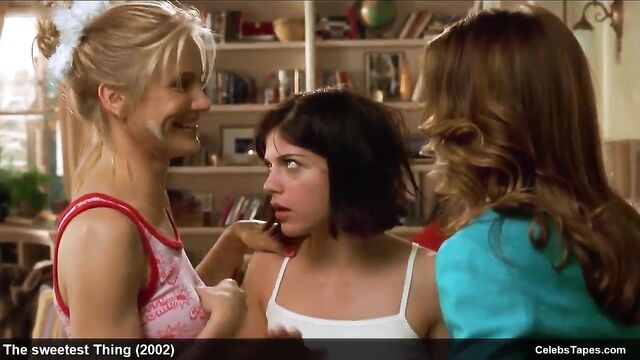 Cameron Diaz, Christina Applegate & Selma Blair In Lingerie