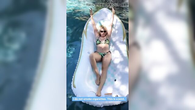 Chelsea Handler in bikini in Pool