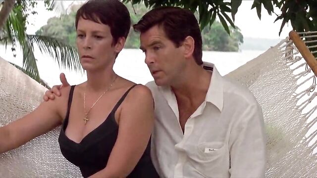 Jamie Lee Curtis - The Tailor of Panama 02