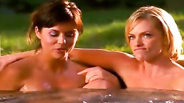 Tiffani Thiessen and Jaime Pressly - Fastlane