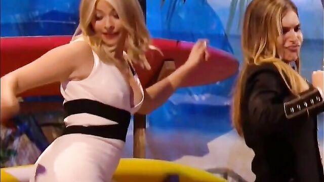 Holly Willoughby Showcases Her Big Fat Juicy Arse