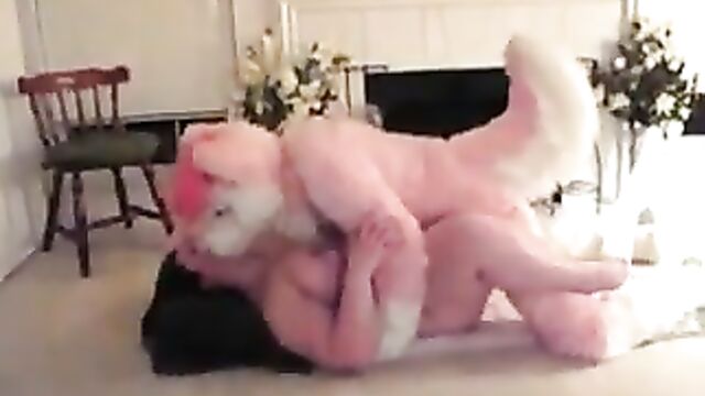 Pink husky fucks bbw til he cums