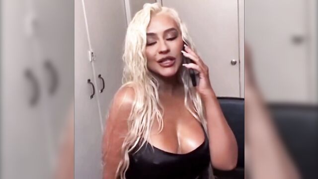 Christina Aguilera nips in health mag