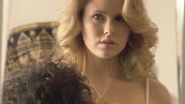 Anna Hutchison - Underbelly: A Tale of Two Cities 07