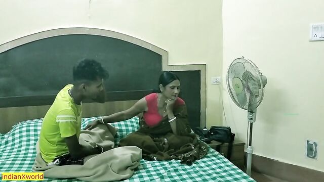 Indian Bengali stepmom has hot rough sex with teen stepson! With clear audio