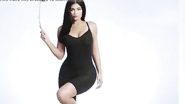 Curvy 'Kylie J.' sexy photoshoot