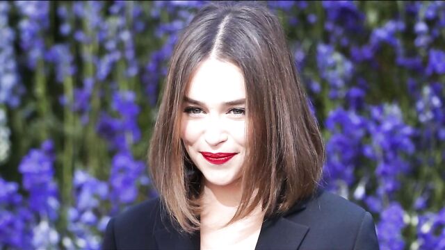 Emilia Clarke jerk off