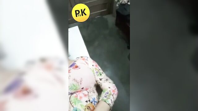 Pakistani Fucking Boy Mobile Recording Aunty